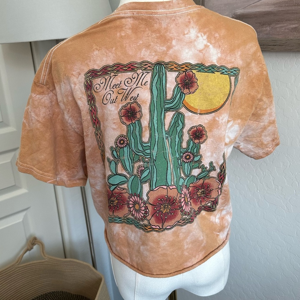 Desert Rustic Crop Top - Picture 2 of 3
